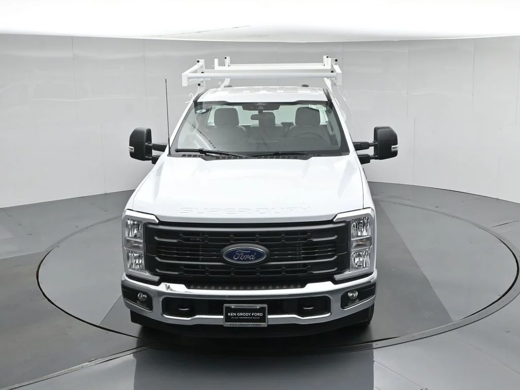 New 2026 White Ford XL image 39
