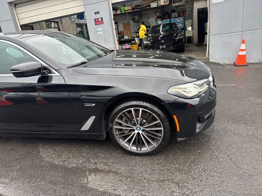Used 2023 Black BMW 530e iPerformance image 9
