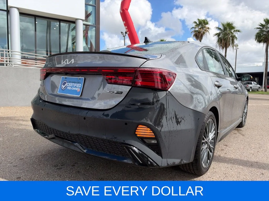 Used 2023 Gray Kia GT-Line image 4