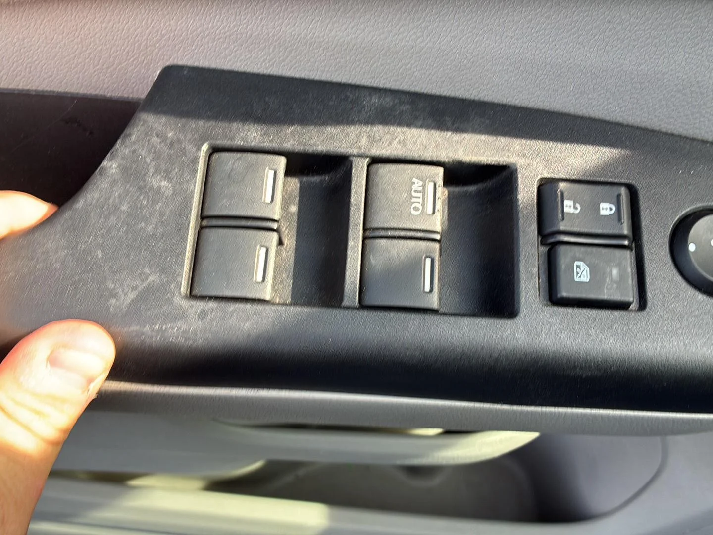 Used 2013  Honda EX image 8