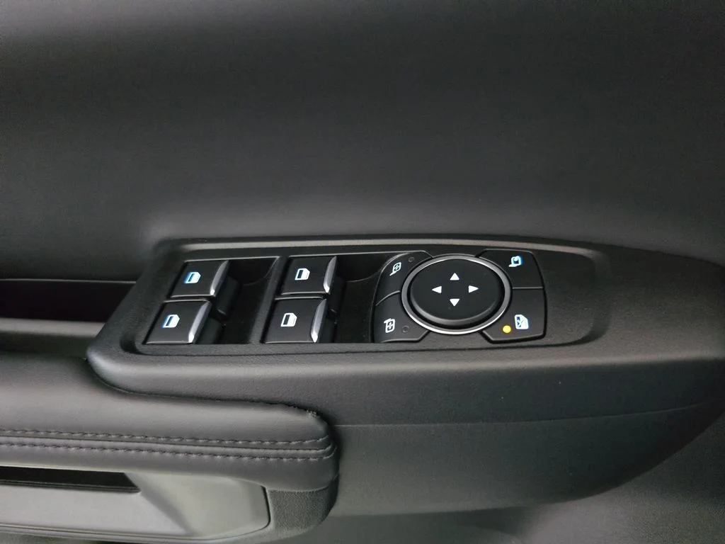 Used 2025 Black Ford Raptor image 27