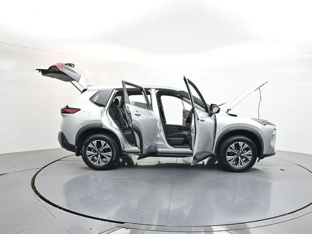 Used 2023 Brilliant Silver Metallic Nissan SV image 45