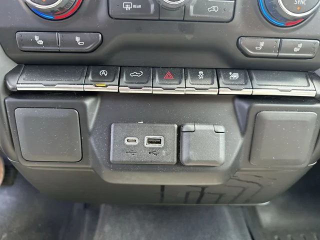 Used 2019 Red Chevrolet LT image 39