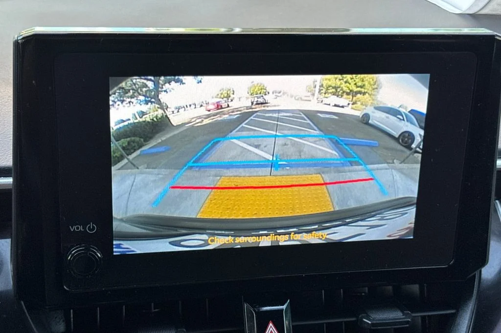 Used 2024  Toyota SE image 23