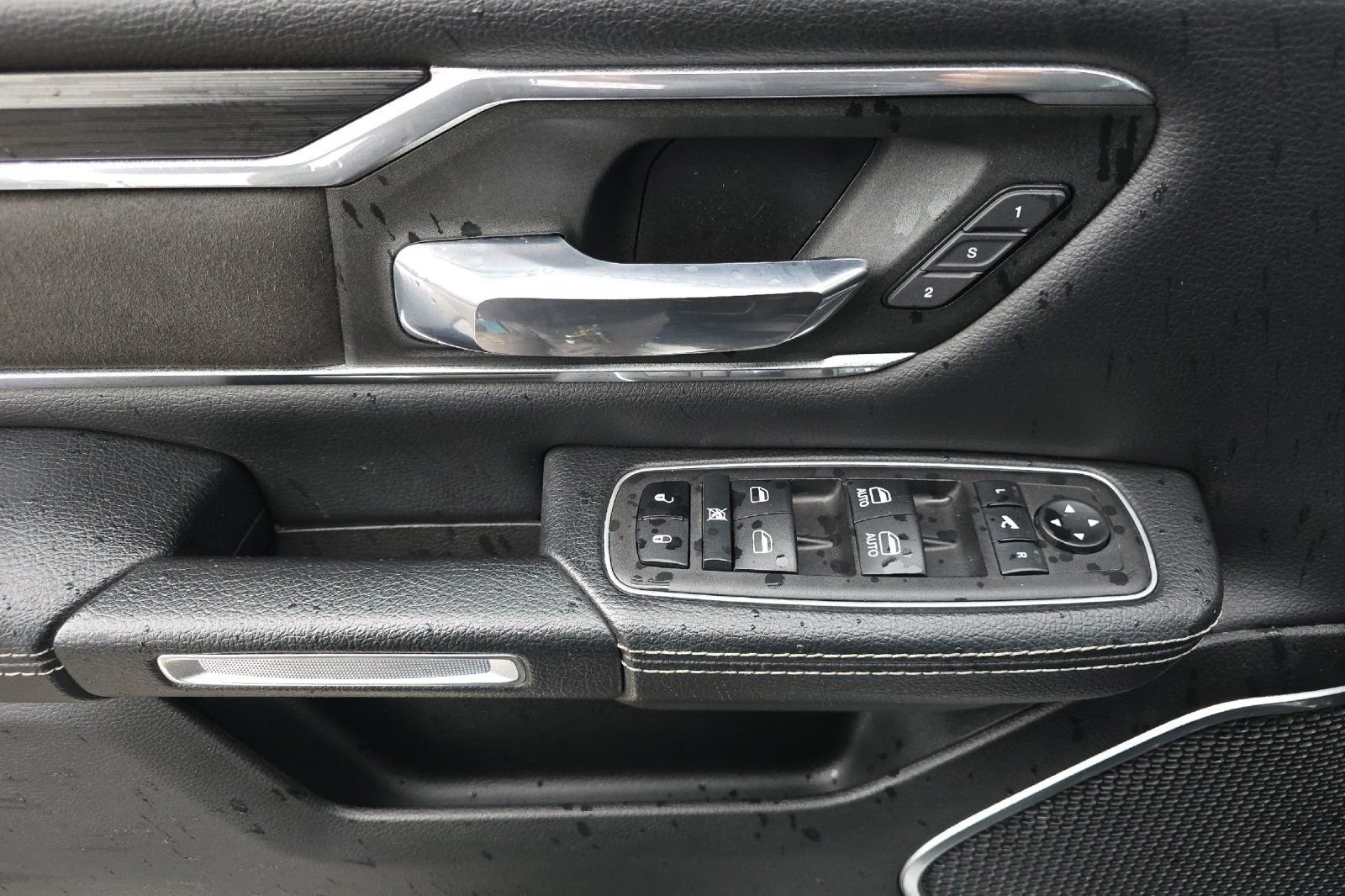 2023 RAM Ram 1500 Pickup Laramie - Photo 10