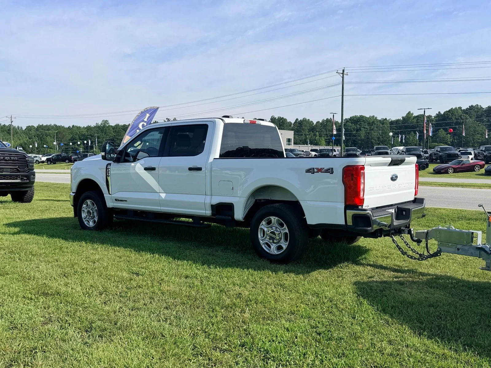 Used 2026 Oxford White Ford XLT image 5
