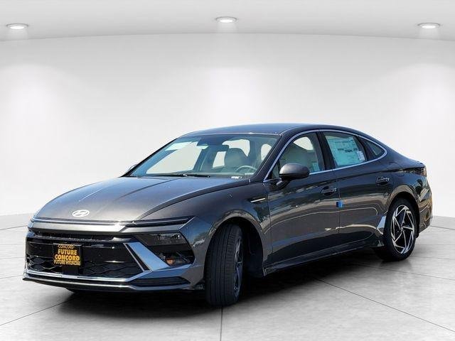 New 2026 Gray Hyundai SEL Sport image 2