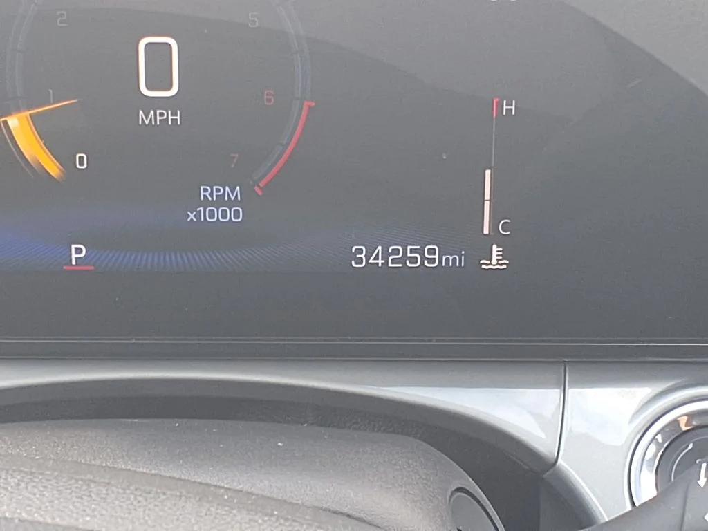 Used 2025 Gray Chevrolet LT image 35