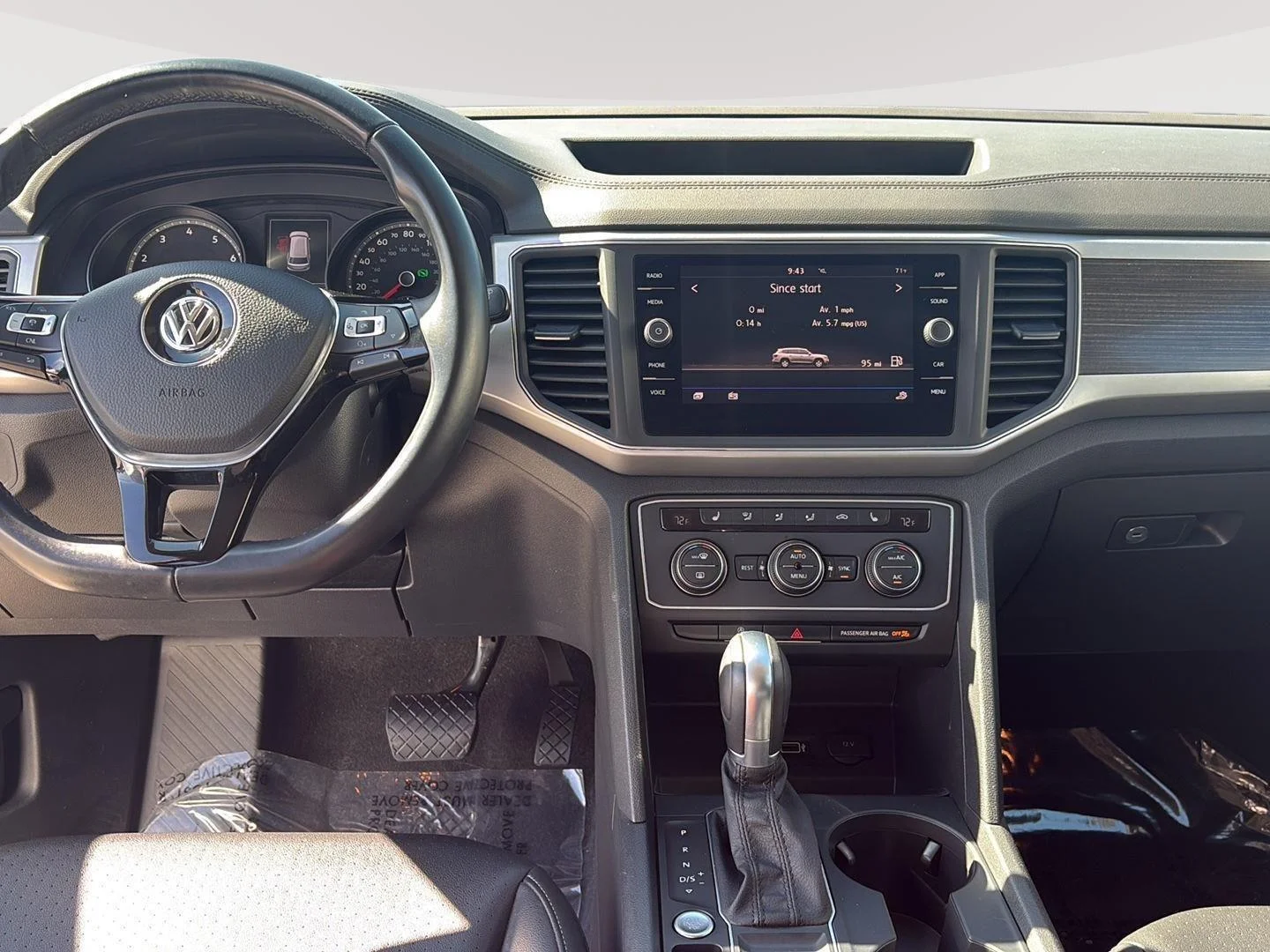 Used 2018  Volkswagen 3.6L V6 SE image 18