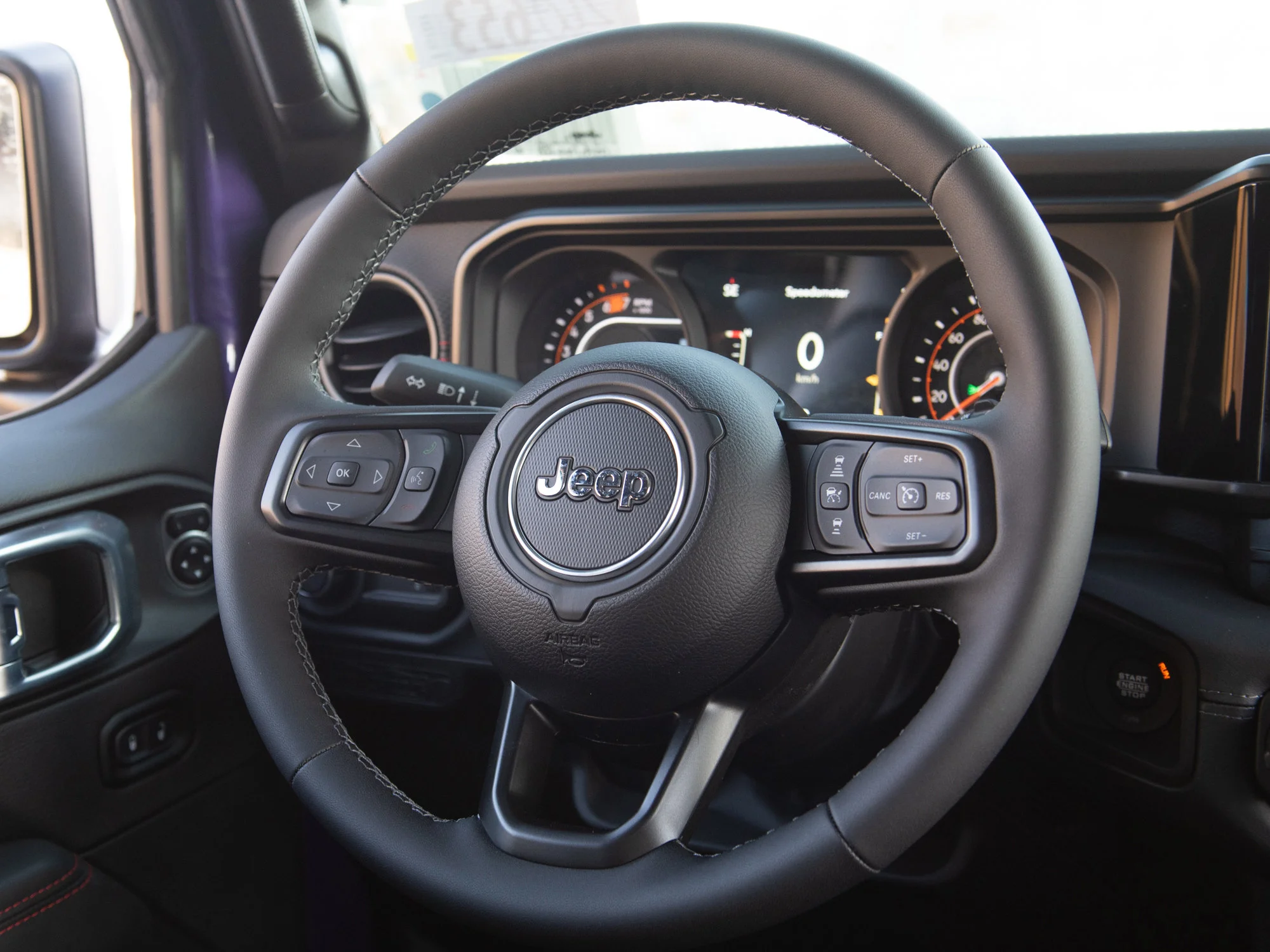 New 2026 reign Jeep Rubicon X* 4 Door 4x4, 35 Inch Tires, Steel Bumpers, Nappa Leather image 9