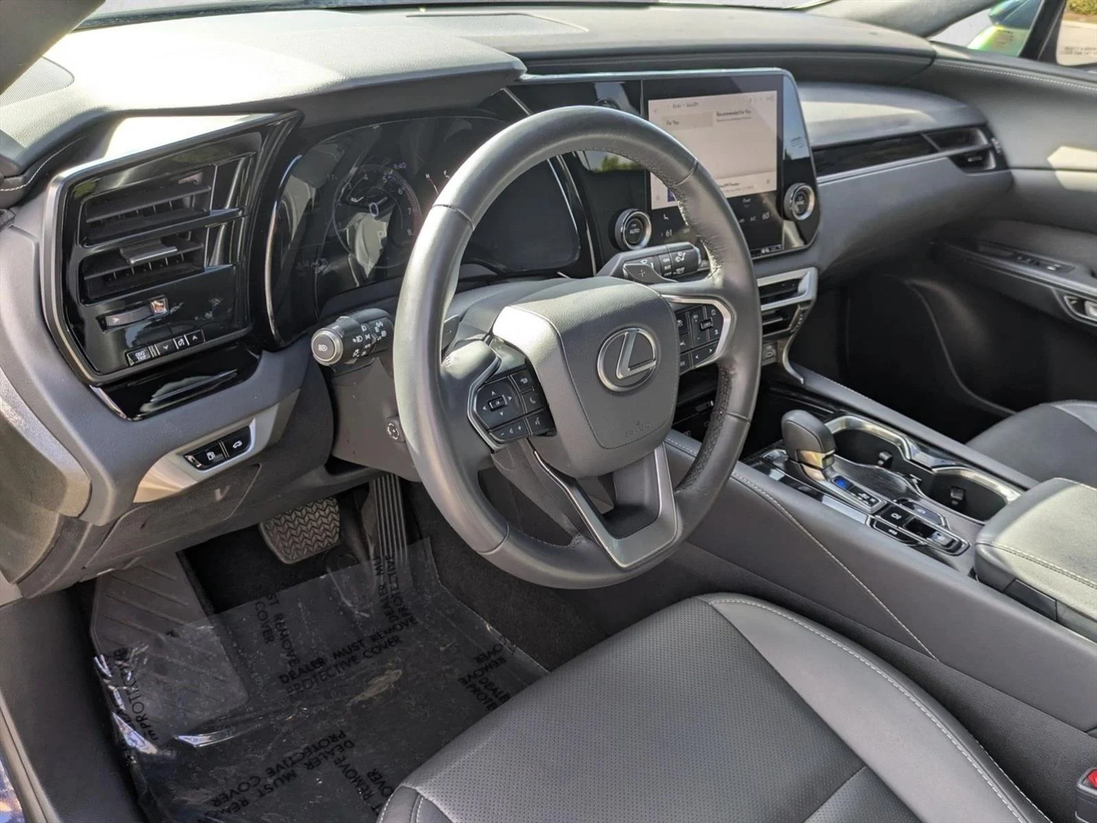 2024 Lexus RX 350 - Photo 10