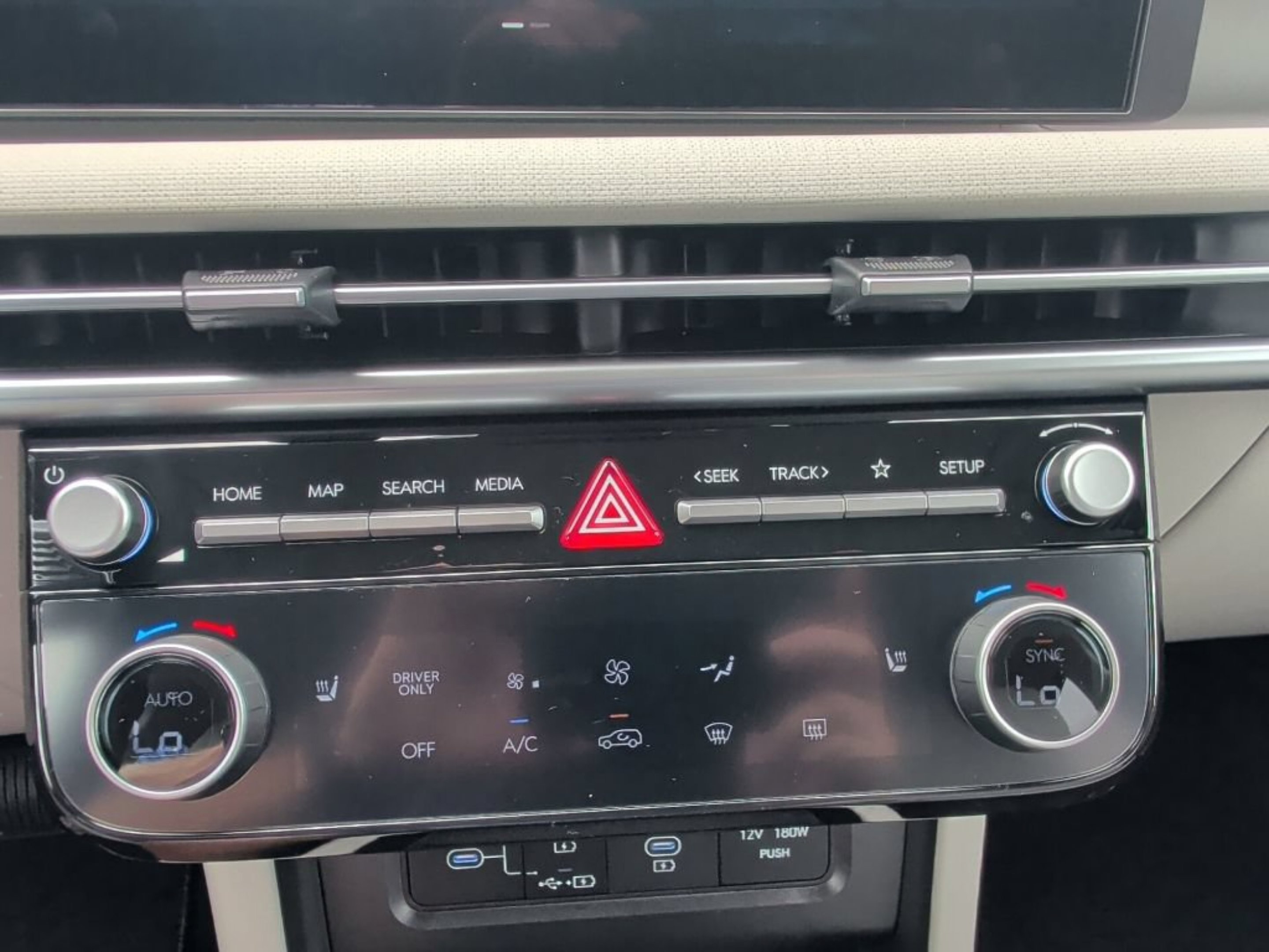 New 2026 Creamy White Pearl Hyundai SEL Convenience image 25