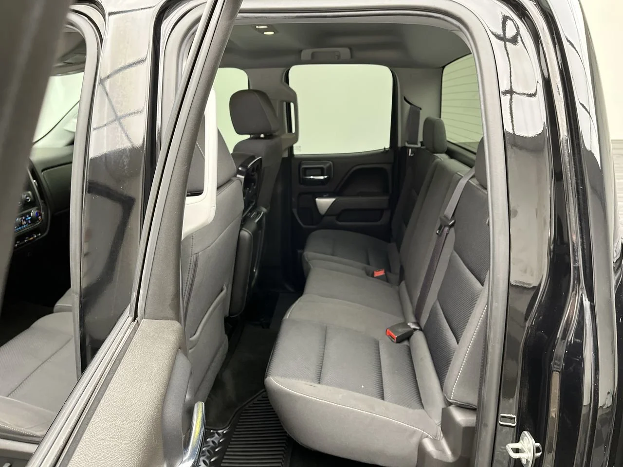 Used 2017 BLACK Chevrolet LT image 11