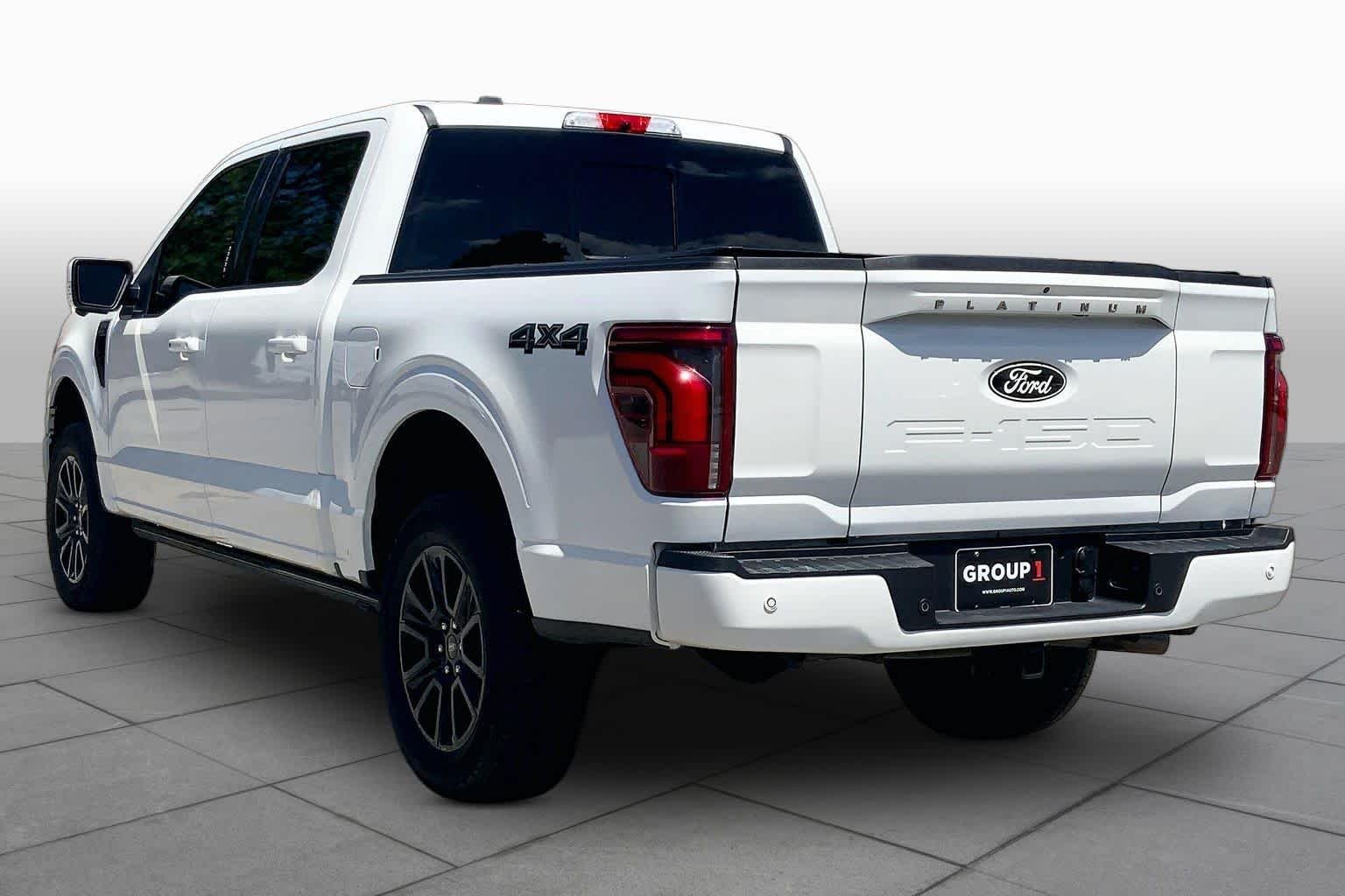 Used 2024 Star White Metallic Tri-Coat Ford Platinum image 12