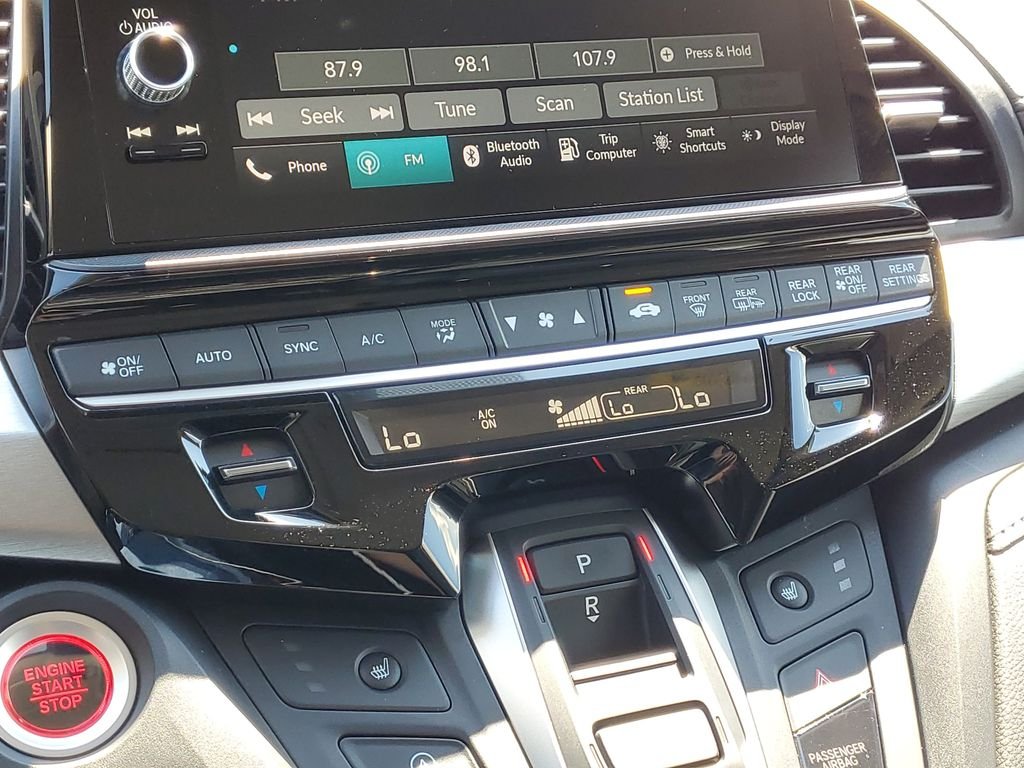 2025 Honda Odyssey EX-L - Photo 28