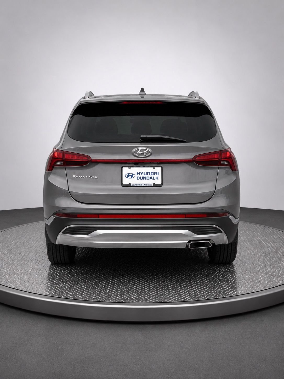 Used 2022 Gray Hyundai SEL image 5
