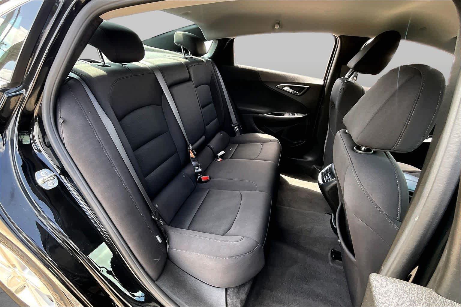 Used 2024 Mosaic Black Metallic Chevrolet LT image 20