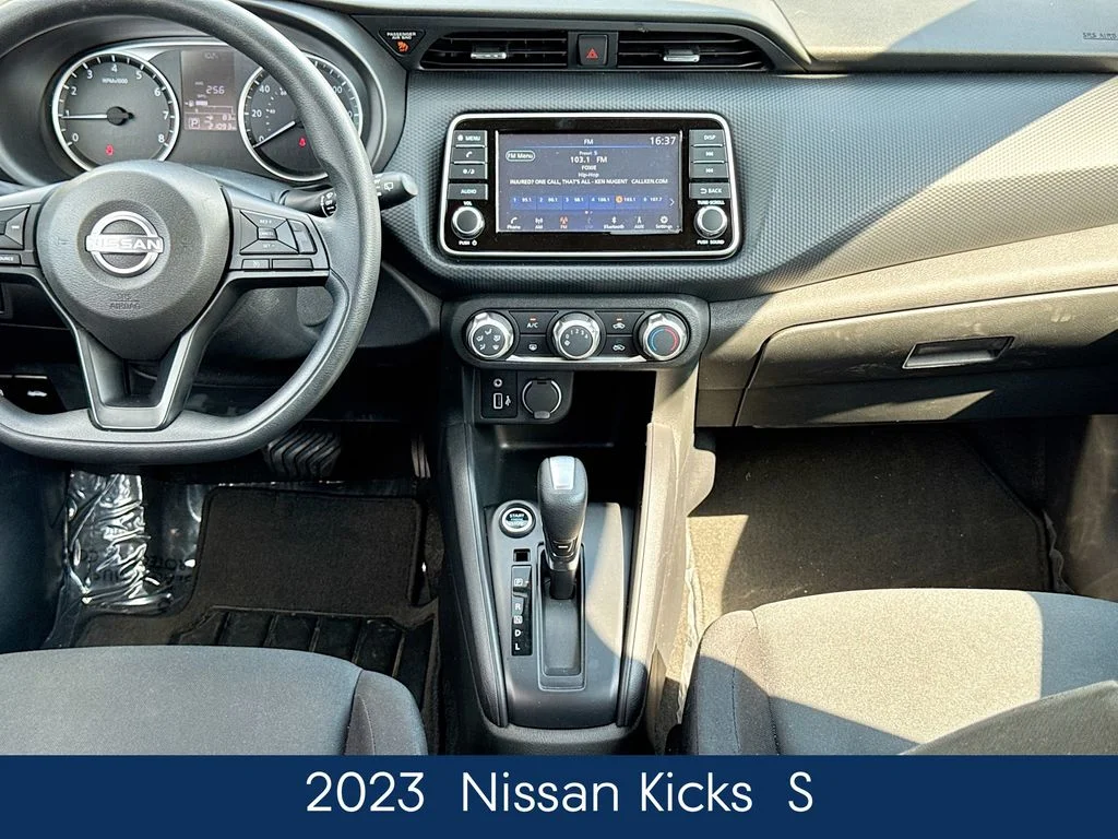 Used 2023 Black Nissan S image 28