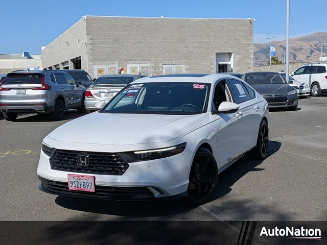 2025 Honda Accord Hybrid Touring