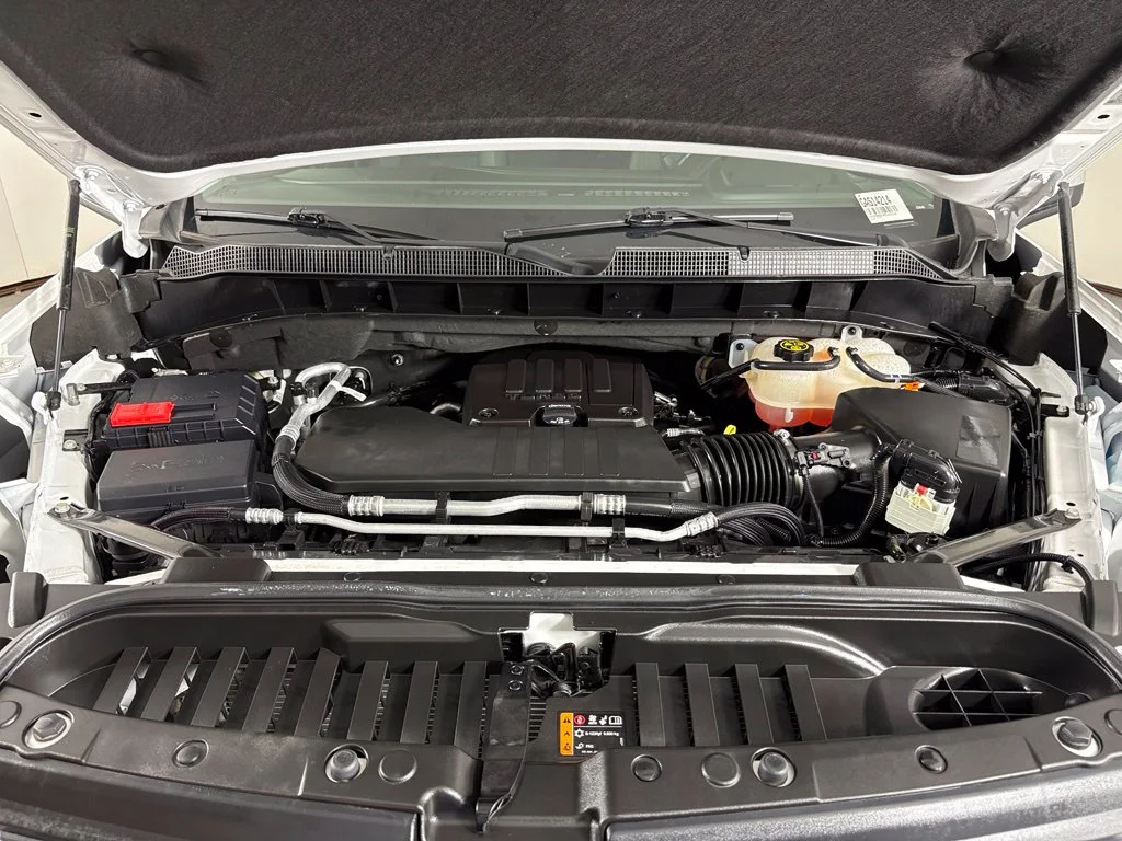 Used 2023 White Chevrolet LT image 43