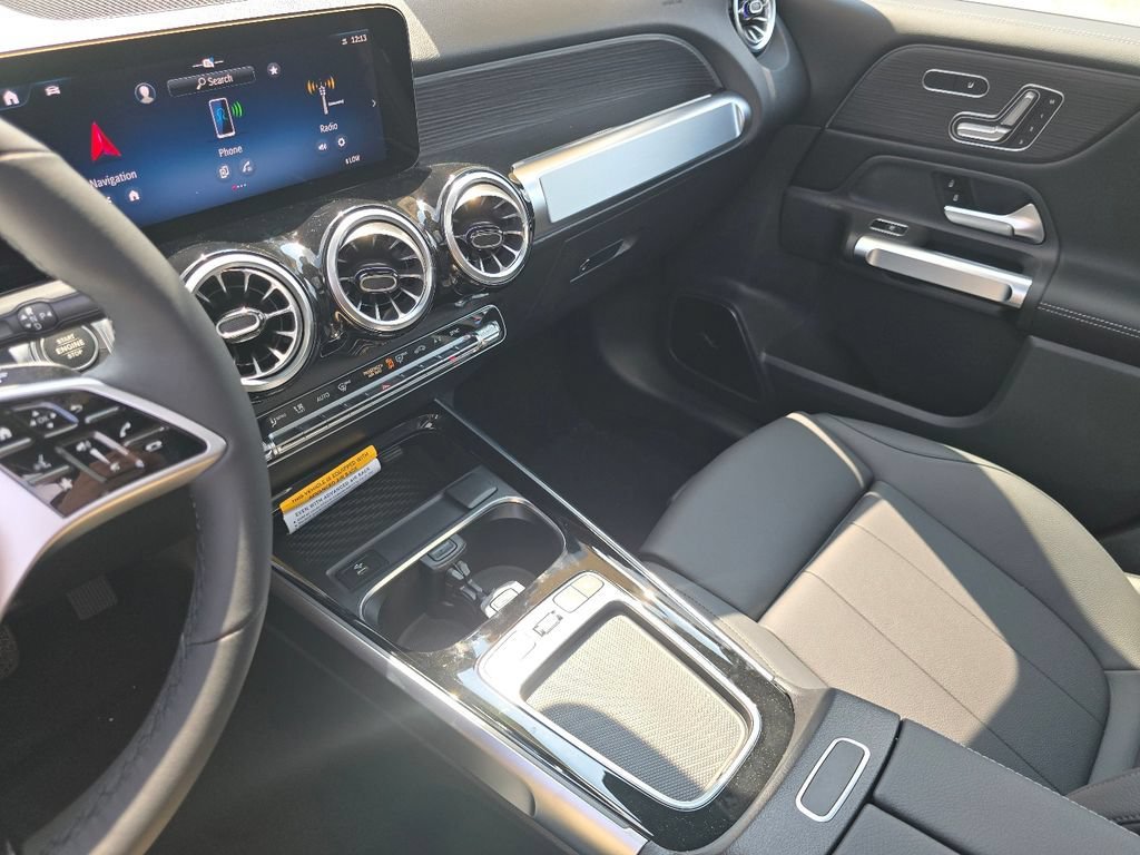 New 2026 Mountain Grey Metallic Mercedes-Benz GLB 250 image 68