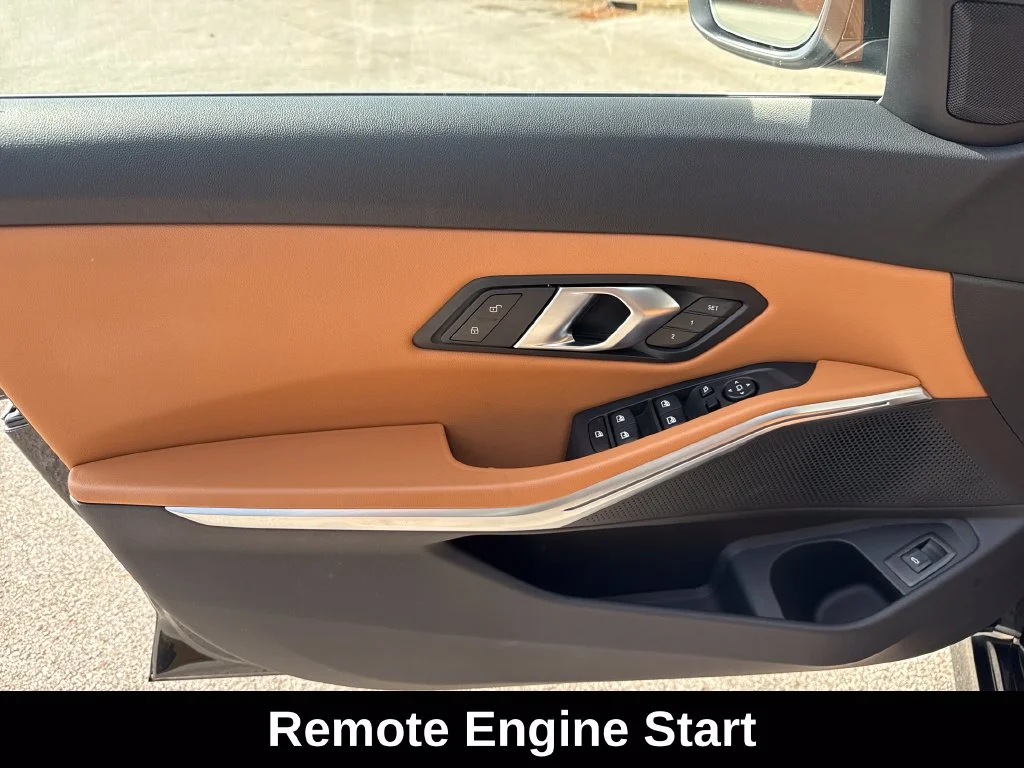 2025 BMW 3 Series 330i - Photo 14
