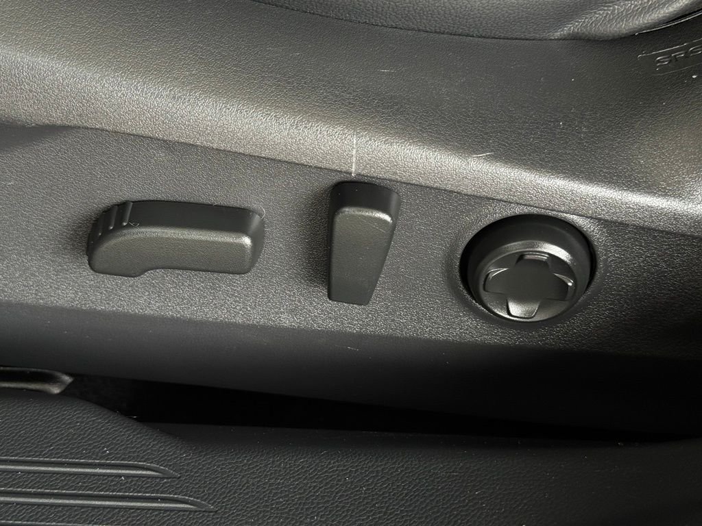 Used 2023  Subaru Touring XT image 34