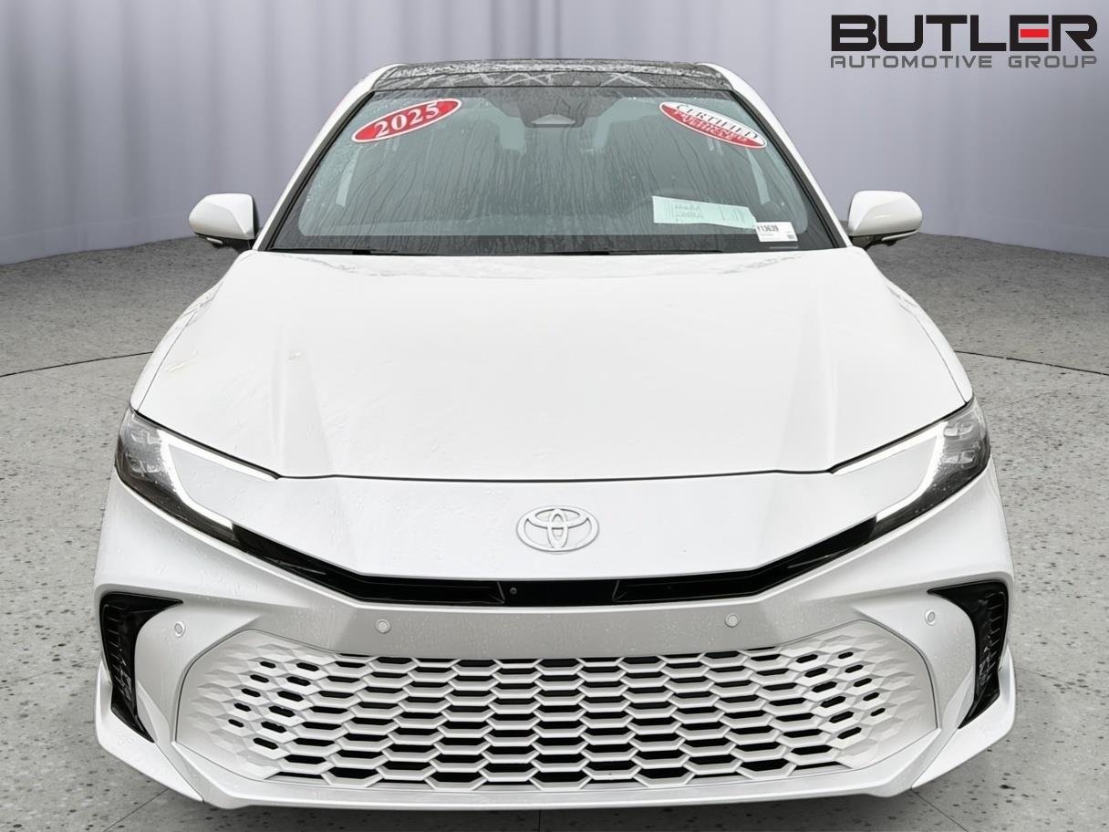 Used 2025 Midnight Black Metallic Toyota XSE image 9