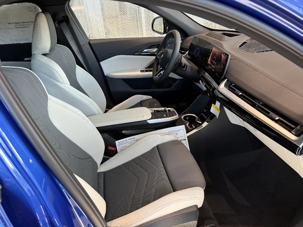 New 2026 Portimao Blue Metallic BMW xDrive28i image 14