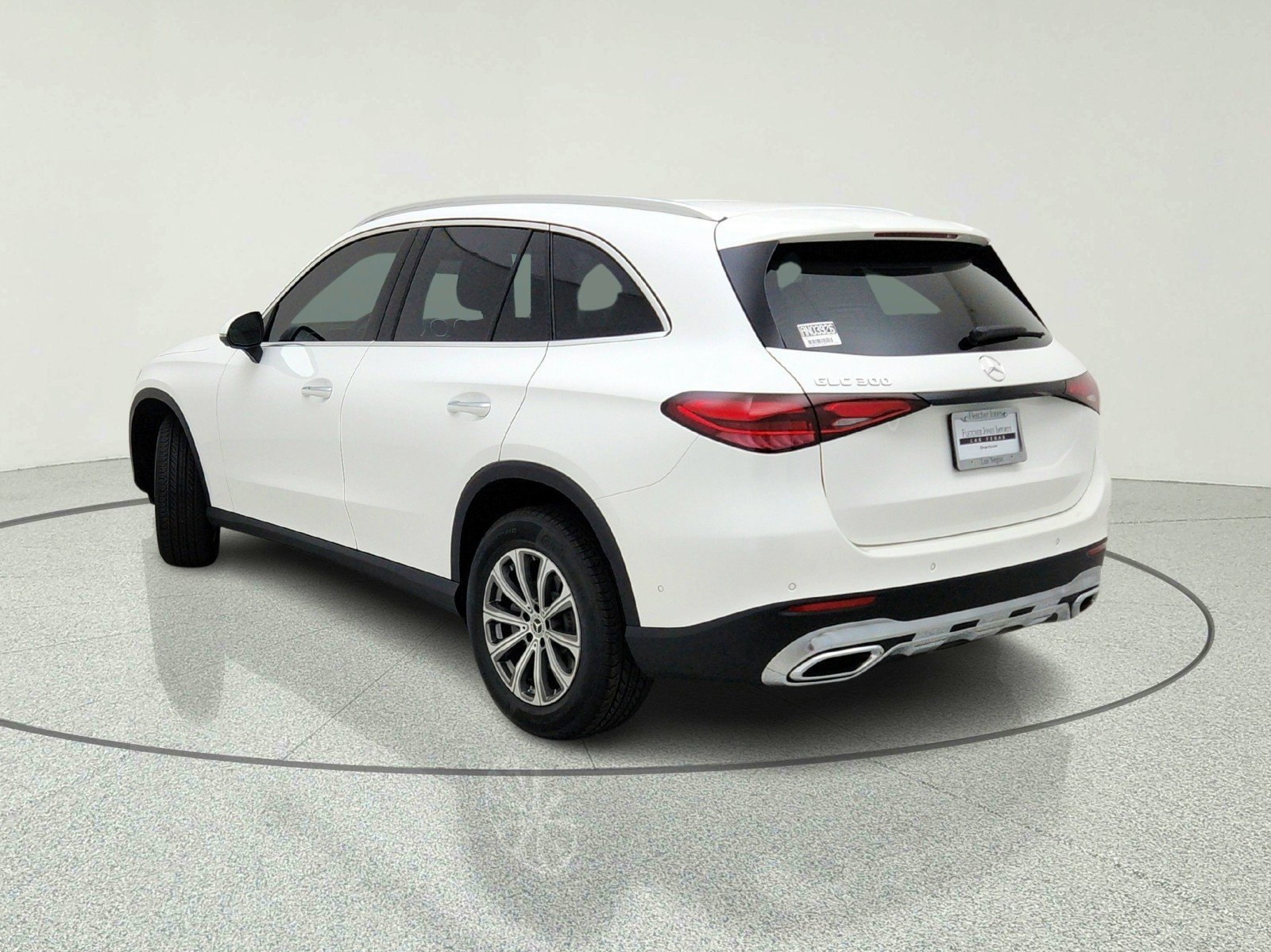 Certified Used 2024 Polar White Mercedes-Benz GLC 300 image 12