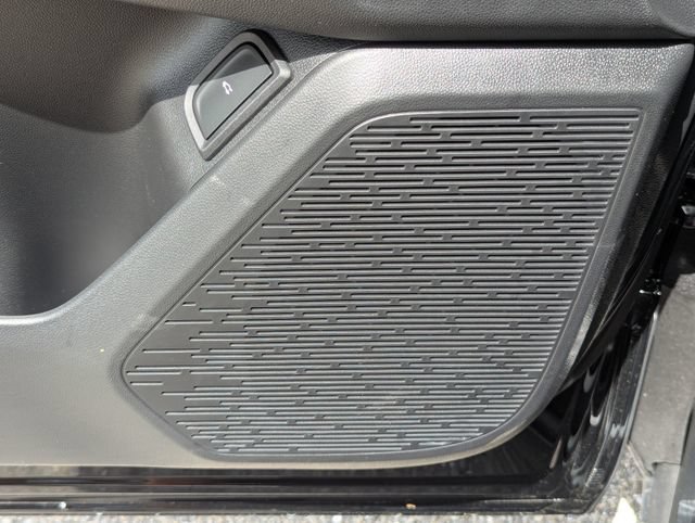 New 2026 Mosaic Black Metallic Chevrolet LT image 23