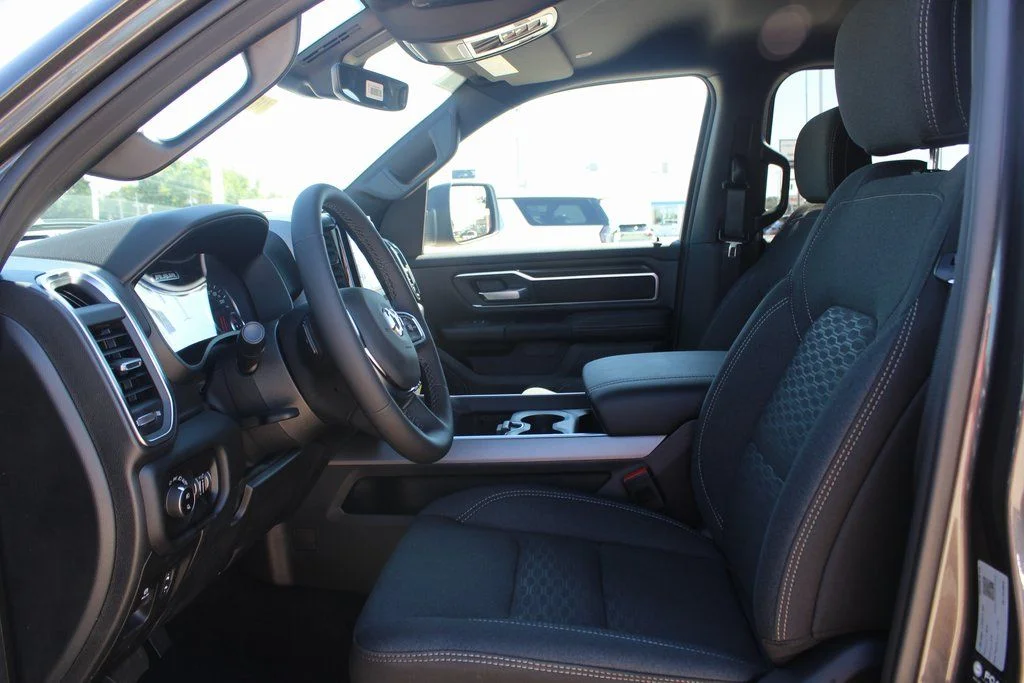 2025 RAM 1500 Big Horn/Lone Star - Photo 11