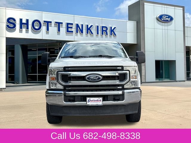 Used 2021 White Ford XL image 2