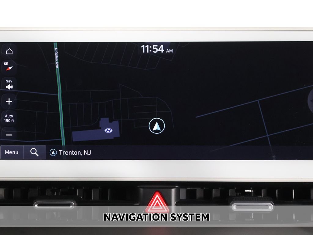 Used 2023 Black Hyundai SE image 3