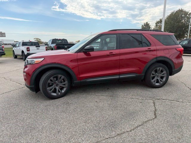 Certified Used 2022 Red Metallic Ford XLT image 6