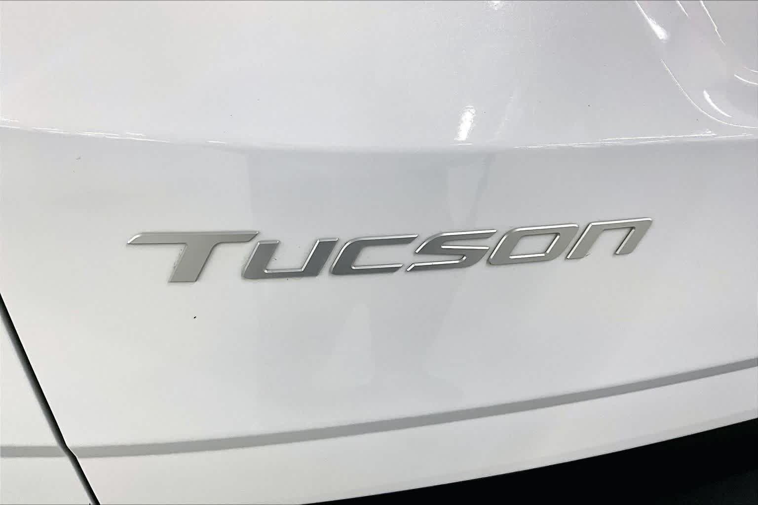 Used 2026 Serenity White Pearl Hyundai SEL image 31