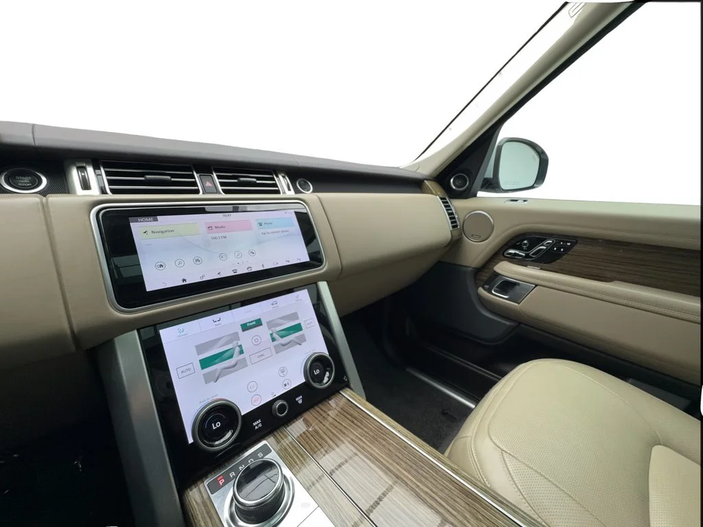 Used 2020 White Land Rover HSE image 42