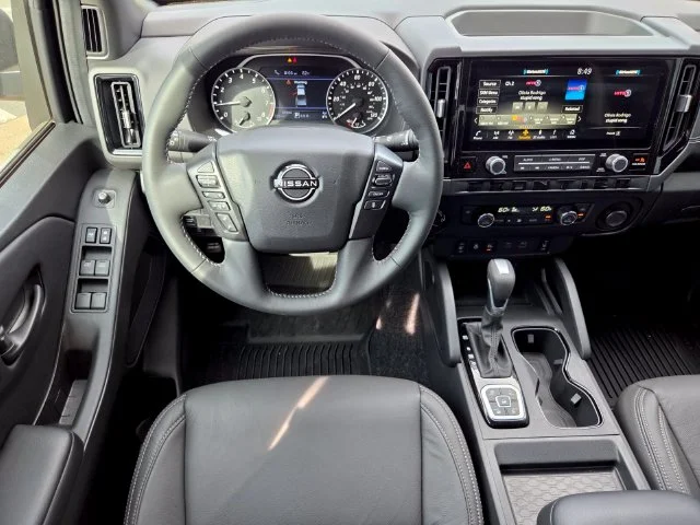 2026 Nissan Frontier SV - Photo 11