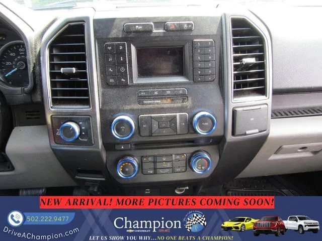 Used 2018 Blue Ford XLT image 14
