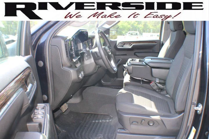 Certified Used 2023 Titanium Rush Metallic GMC Elevation image 14
