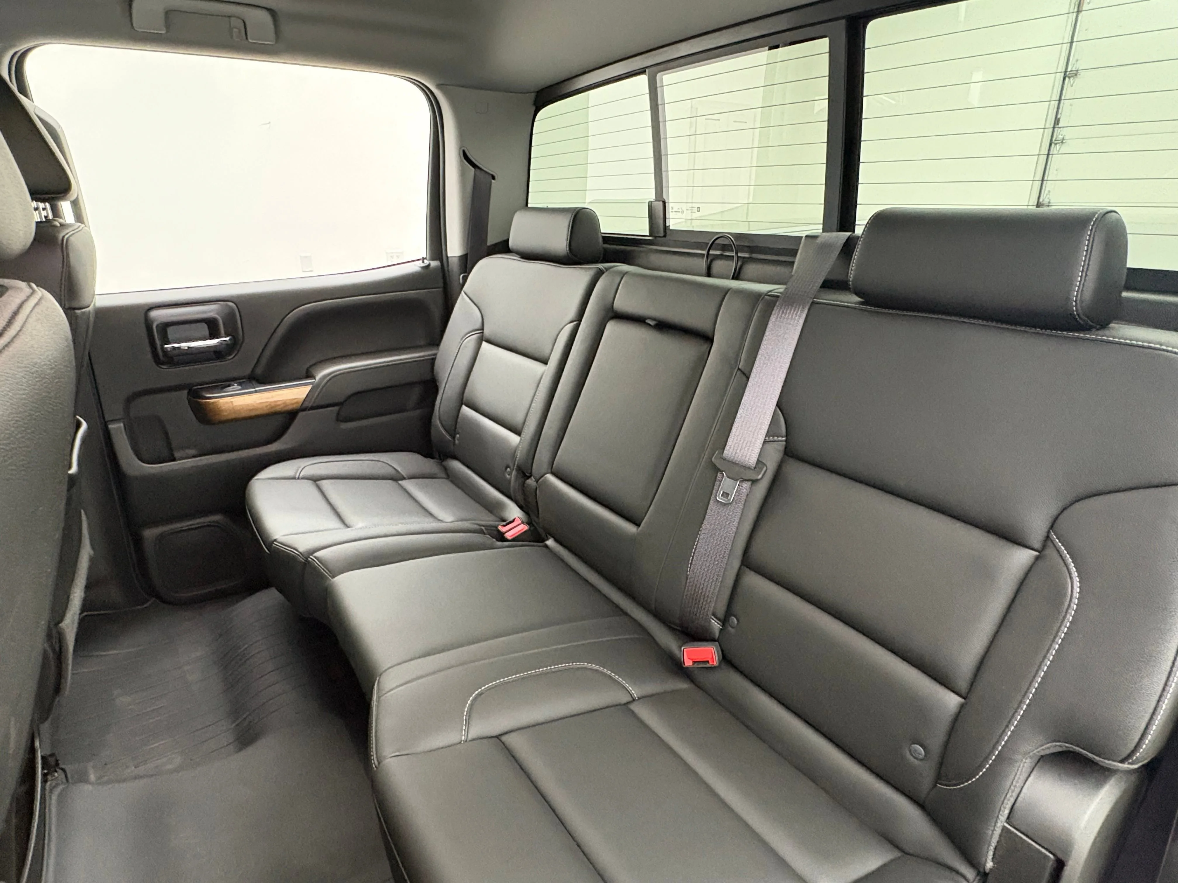 Used 2017 GRAPHITE METALLIC Chevrolet LTZ image 36