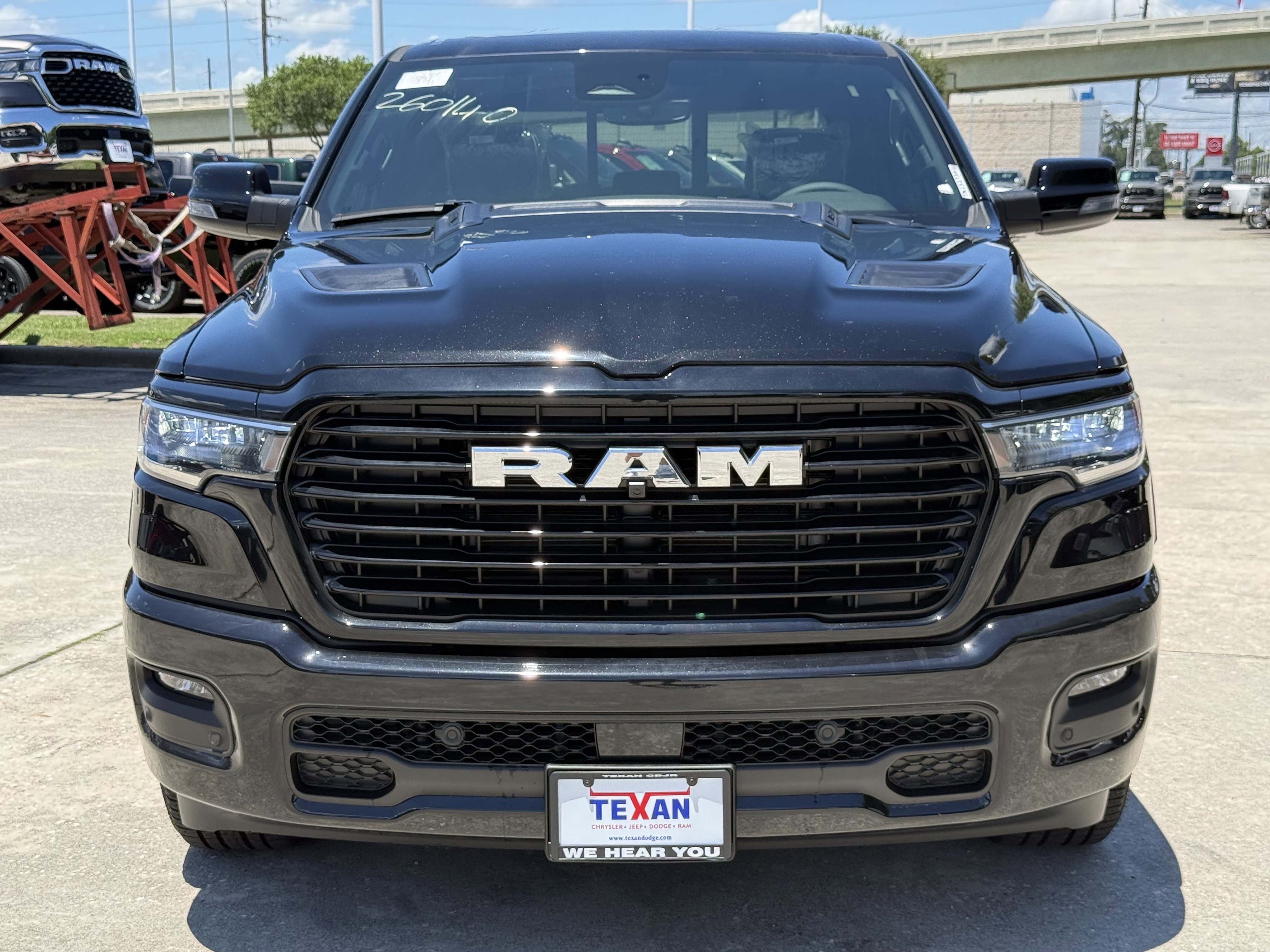 2026 RAM 1500 Laramie - Photo 6