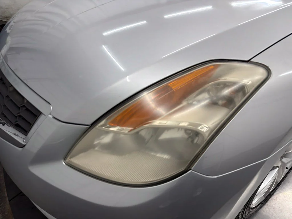 Used 2009 Silver Nissan 3.5 SE image 8