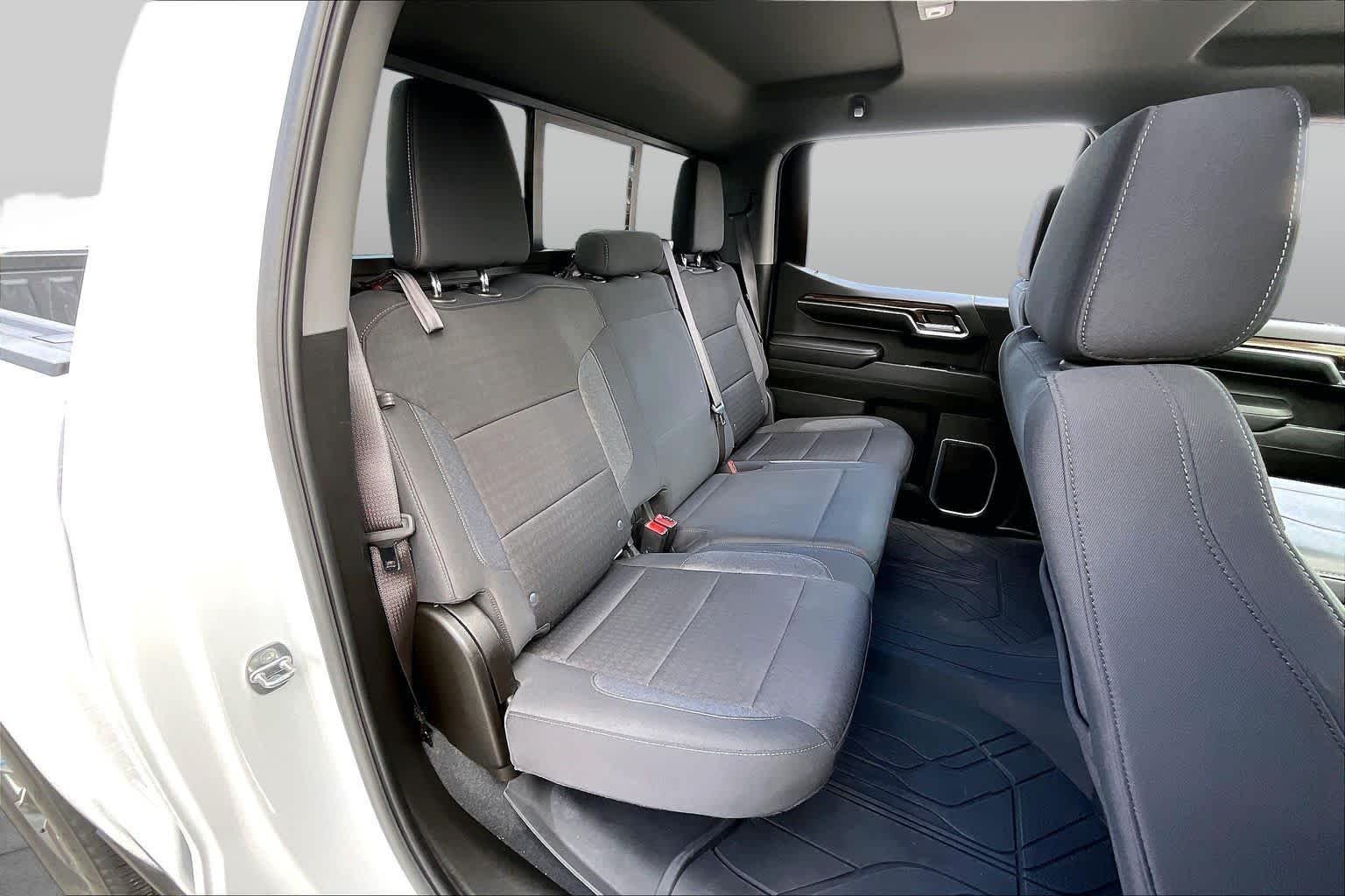 Used 2023 Summit White Chevrolet LT image 20