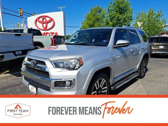 2017 Toyota 4Runner Limited 4x4 V6's photo
