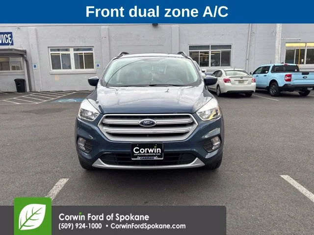 Used 2018 Blue Metallic Ford SE image 3