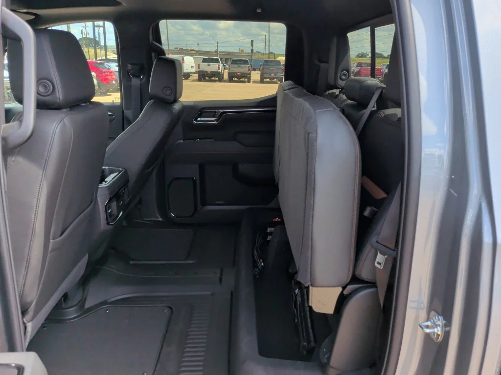2026 GMC Sierra 1500 AT4 - Photo 41