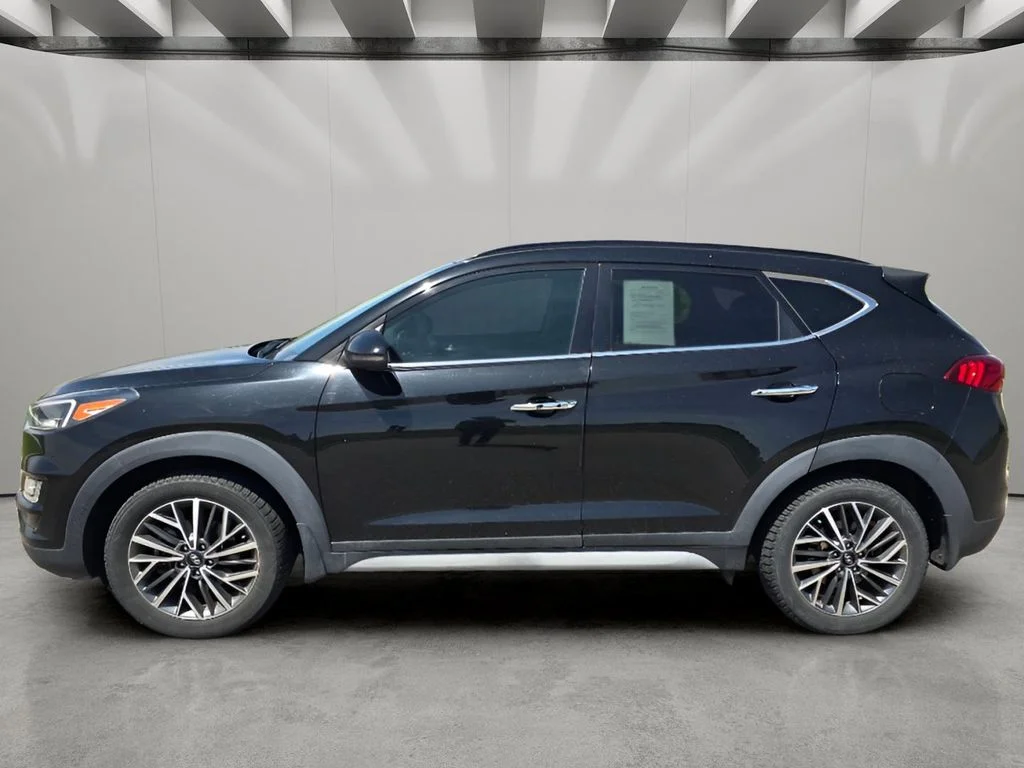 Used 2021 Black Noir Pearl Hyundai Ultimate image 2