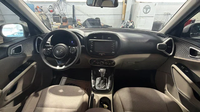 Used 2020 Silver Kia LX image 15