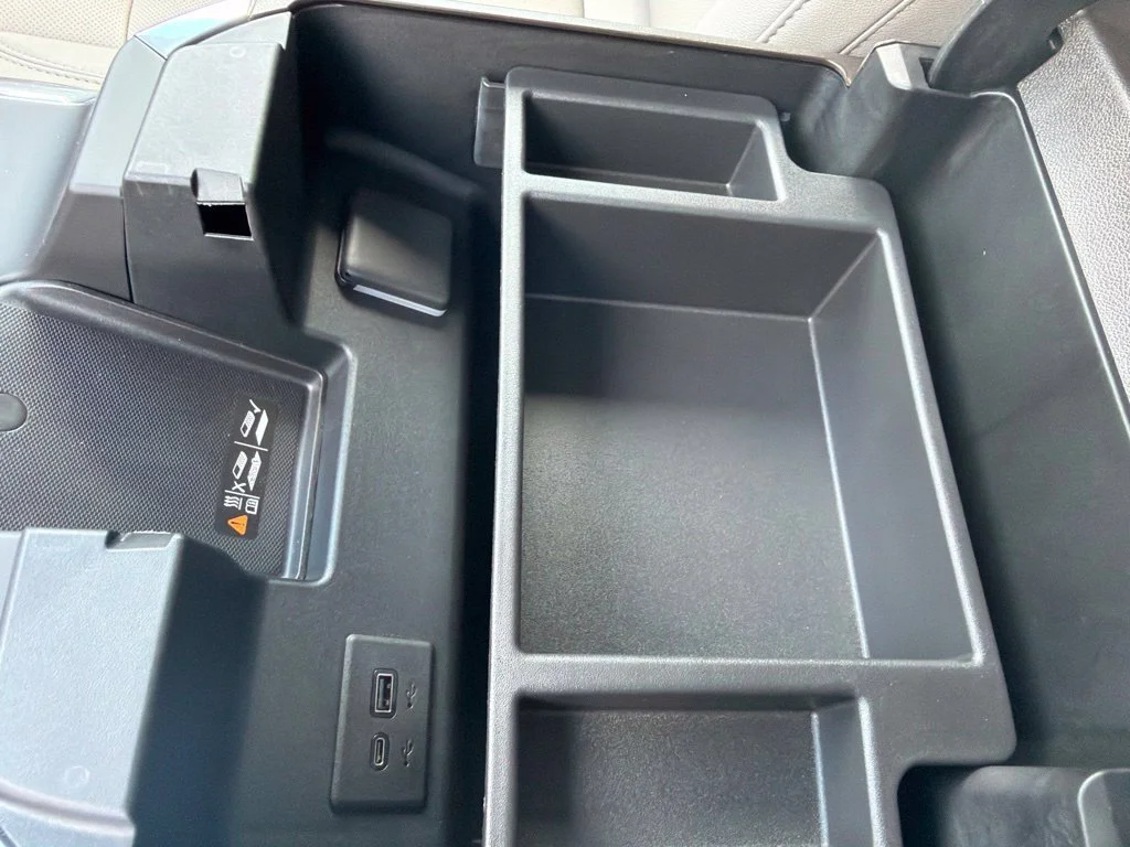 New 2026 Onyx Black GMC SLT image 31